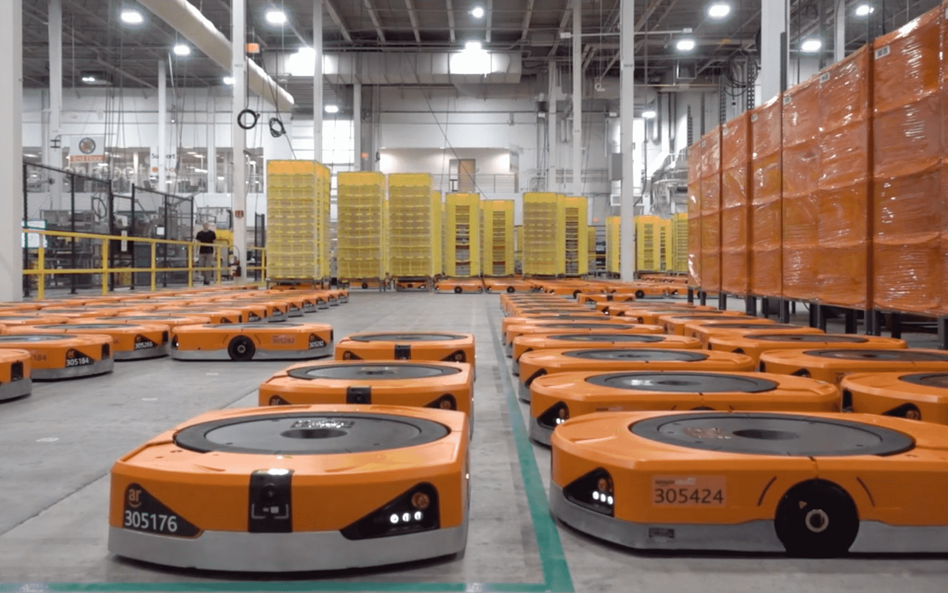 ROBOTS_READY_TO_CARRY_INV_PODS.png